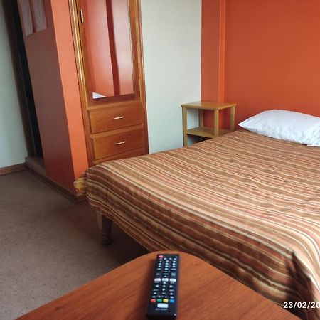 פונו Pacha Hostel מראה חיצוני תמונה