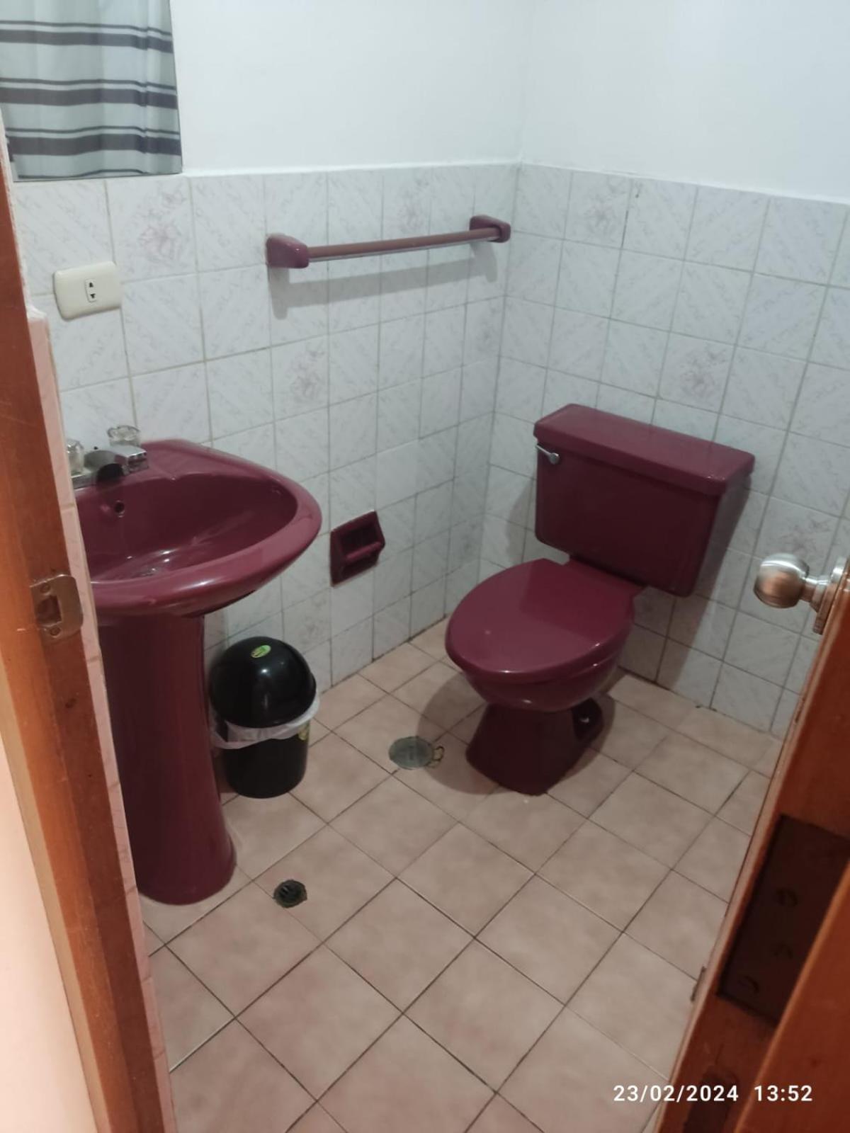 פונו Pacha Hostel מראה חיצוני תמונה