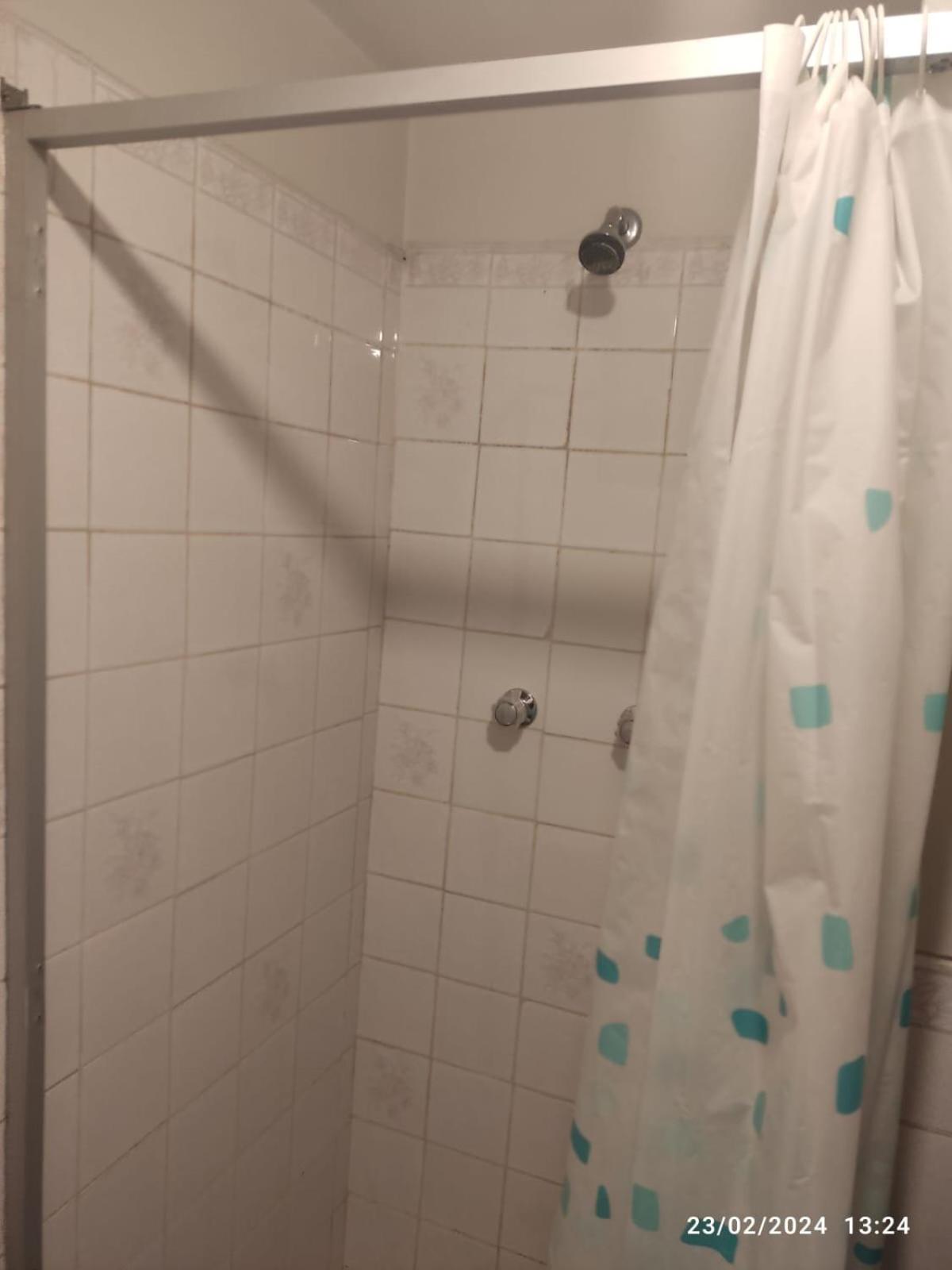 פונו Pacha Hostel מראה חיצוני תמונה